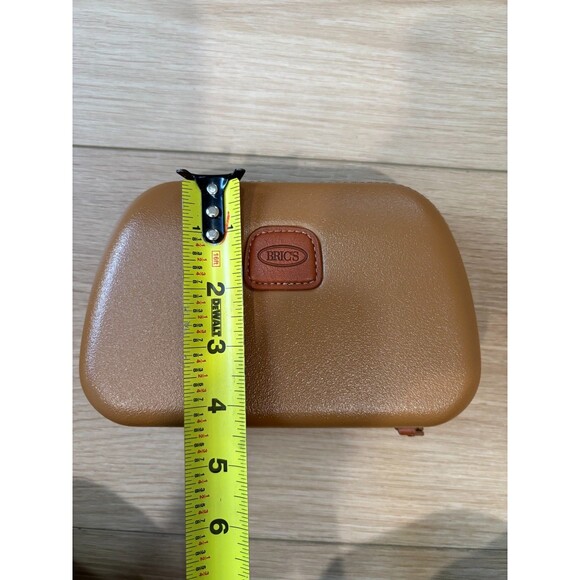 BRIC'S for Qatar Airways Amenity Kit Travel Case Pouch Tan Brown FORMIA Exclusiv - Picture 7 of 8